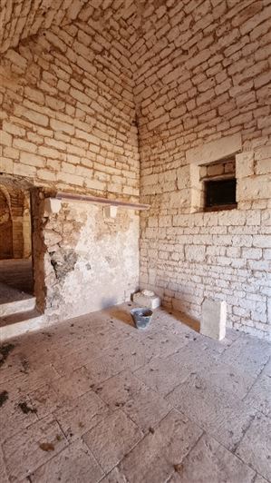 Image No.7-2 Bed Country House for sale