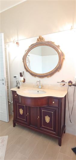 Image No.24-4 Bed House for sale