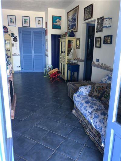 Image No.16-2 Bed House for sale