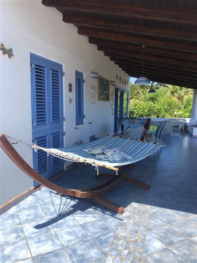 Image No.9-2 Bed House for sale