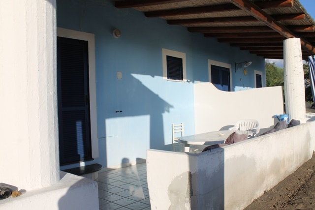 Image No.9-2 Bed House for sale