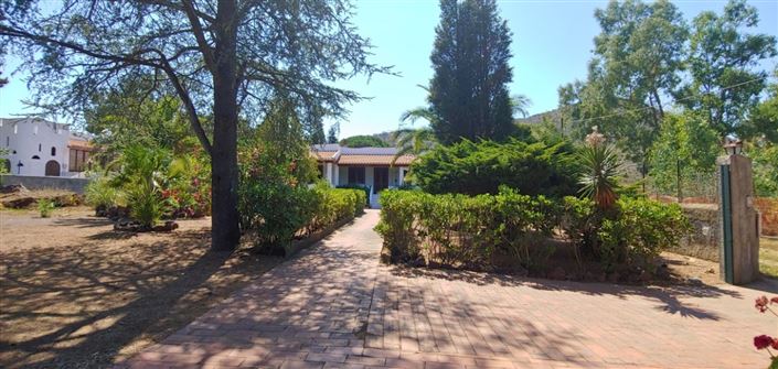 Image No.16-3 Bed House for sale