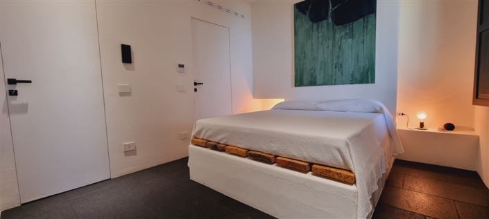 Image No.15-3 Bed House for sale