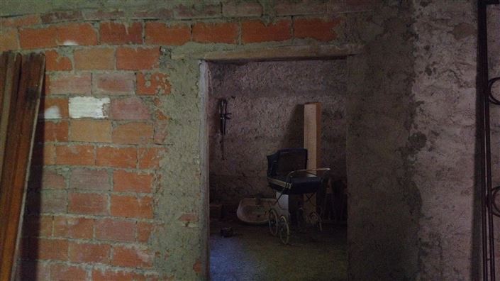 Image No.12-2 Bed House for sale