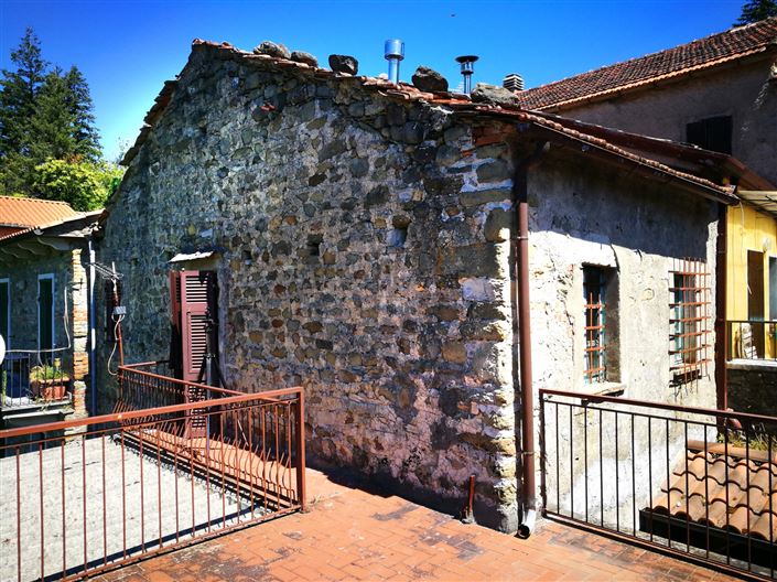 Image No.11-2 Bed House for sale