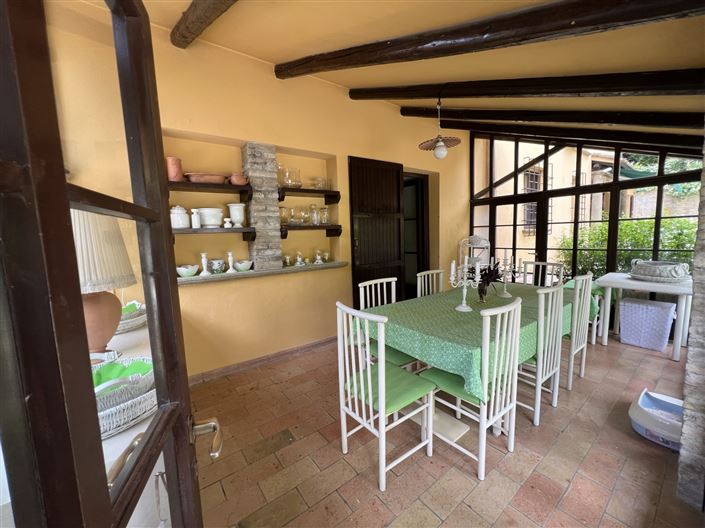 Image No.23-5 Bed House for sale