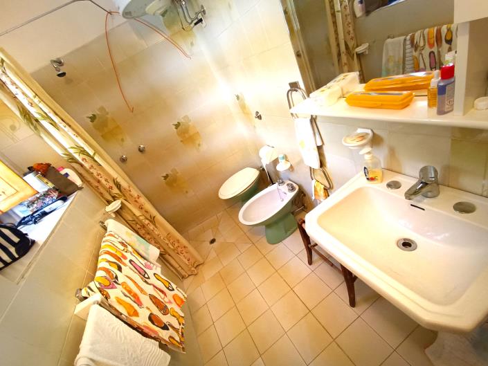 Image No.18-5 Bed Village House for sale