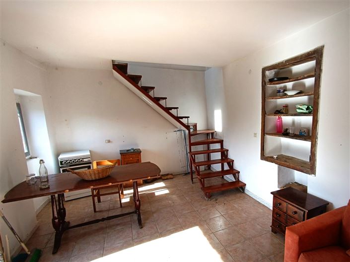 Image No.18-5 Bed Country House for sale