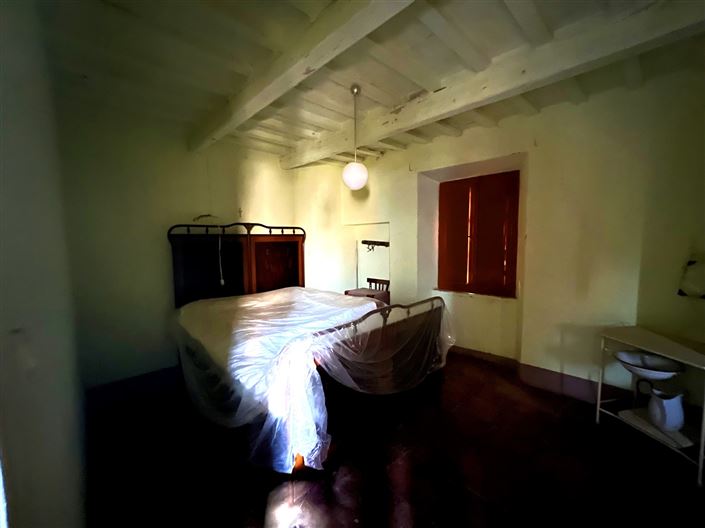 Image No.14-4 Bed House for sale