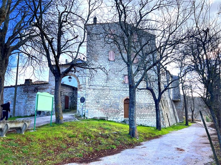 Image No.23-4 Bed House for sale