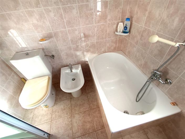 Image No.29-5 Bed Country House for sale