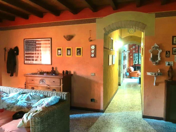 Image No.15-4 Bed Country House for sale