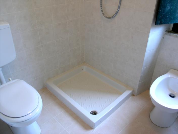 Image No.25-3 Bed House for sale