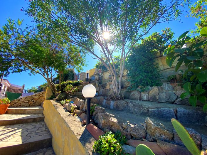 Image No.11-3 Bed House for sale