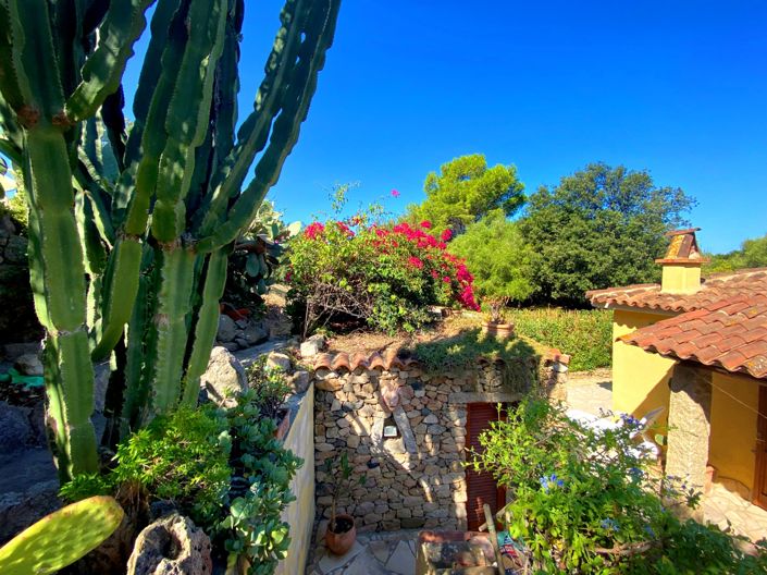 Image No.21-3 Bed House for sale