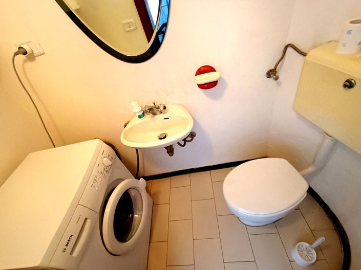 Image No.23-2 Bed House for sale