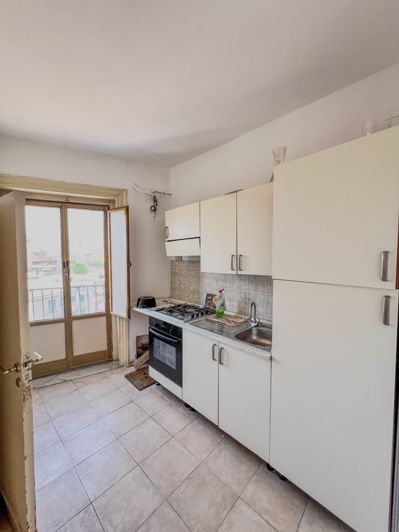 Image No.10-1 Bed Apartment for sale