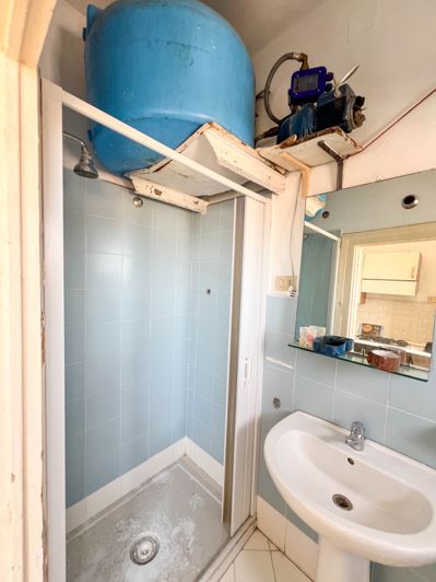 Image No.11-1 Bed Apartment for sale