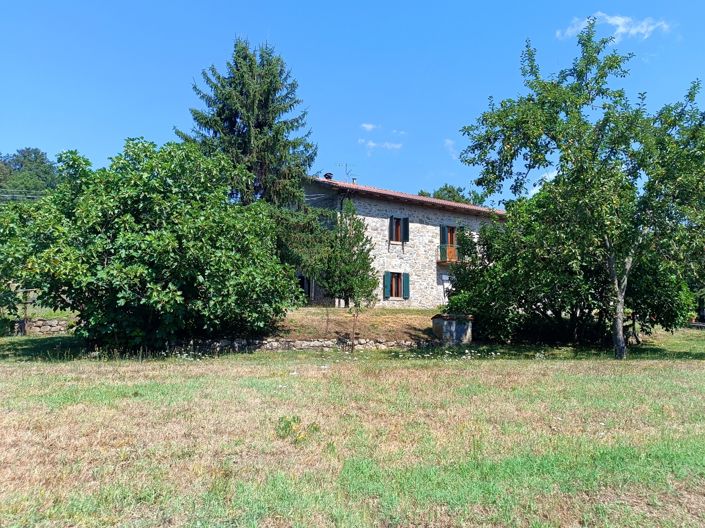 Image No.1-4 Bed House for sale