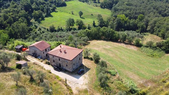 Image No.12-10 Bed House for sale