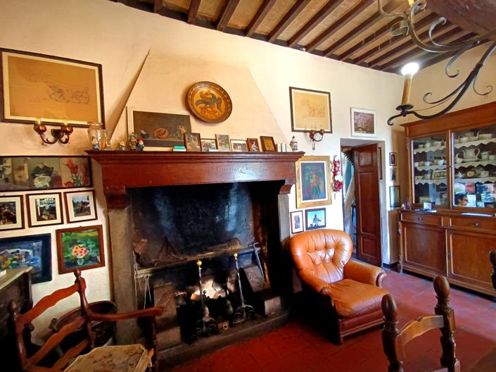 Image No.23-5 Bed House for sale