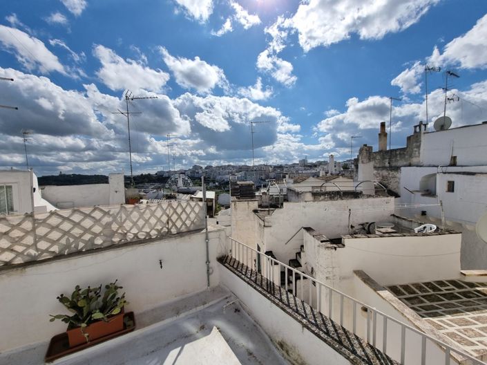 Image No.22-1 Bed House for sale