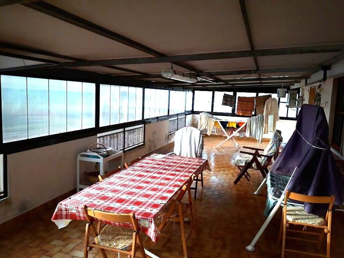 Image No.16-10 Bed House for sale