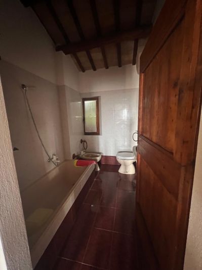 Image No.13-4 Bed House for sale