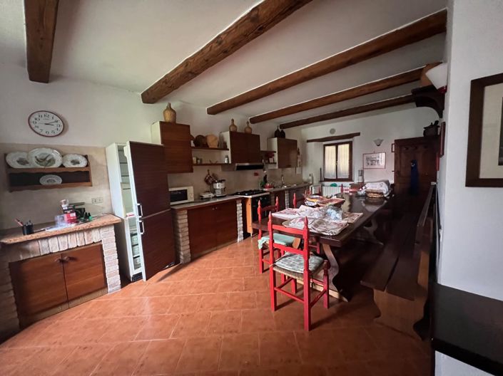 Image No.14-4 Bed House for sale