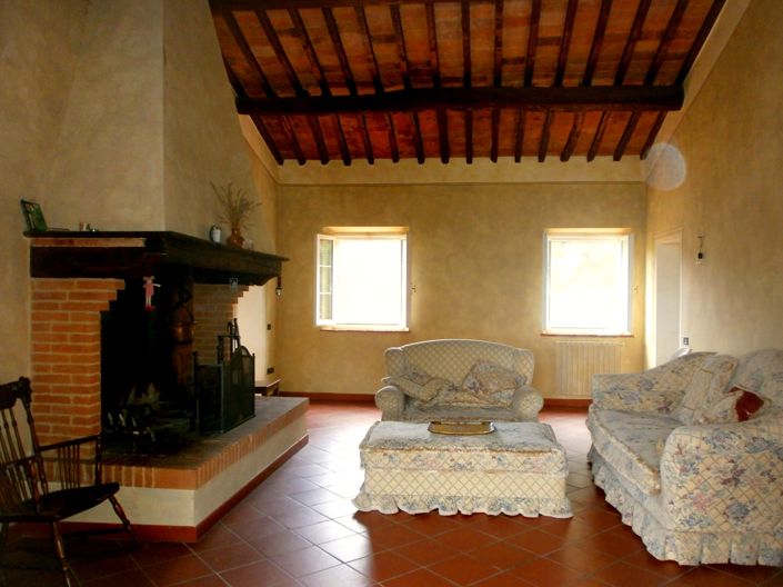 Image No.10-4 Bed House for sale