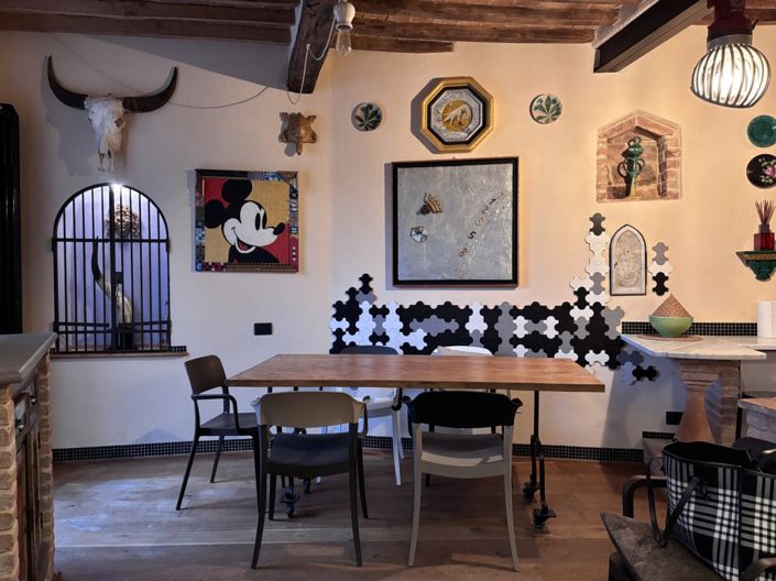 Image No.6-2 Bed House for sale