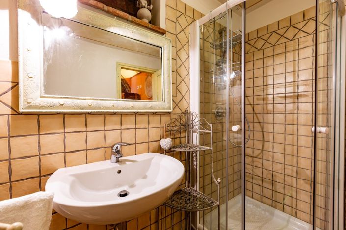 Image No.23-3 Bed House for sale