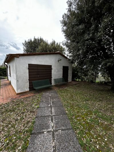 Image No.10-5 Bed House for sale