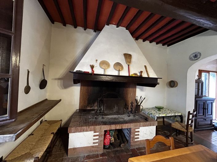 Image No.13-5 Bed House for sale