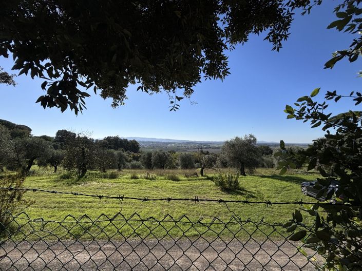 Image No.6-5 Bed House for sale