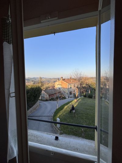 Image No.13-2 Bed House for sale