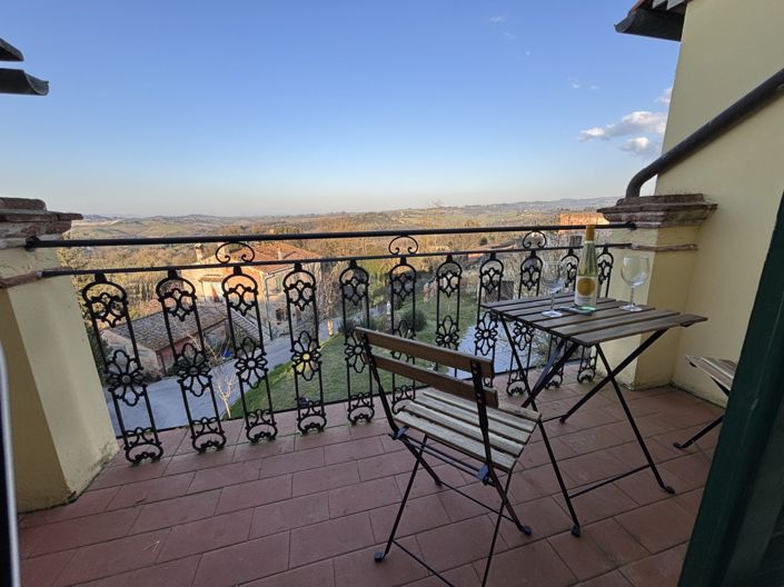 Image No.18-2 Bed House for sale