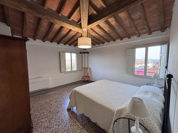 Image No.23-2 Bed House for sale