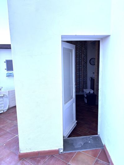 Image No.28-2 Bed Apartment for sale