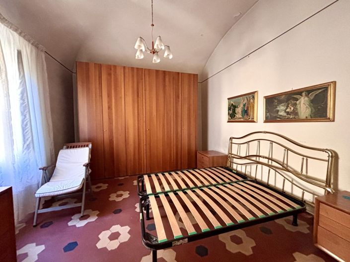 Image No.15-3 Bed Apartment for sale