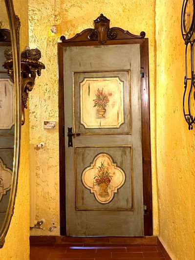 Image No.14-3 Bed House for sale