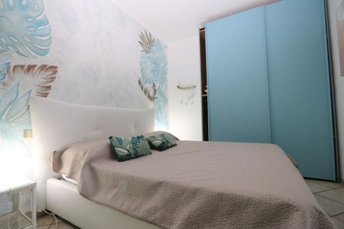 Image No.30-3 Bed House for sale