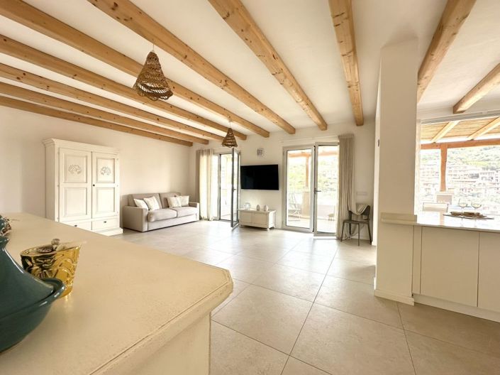 Image No.13-2 Bed Apartment for sale