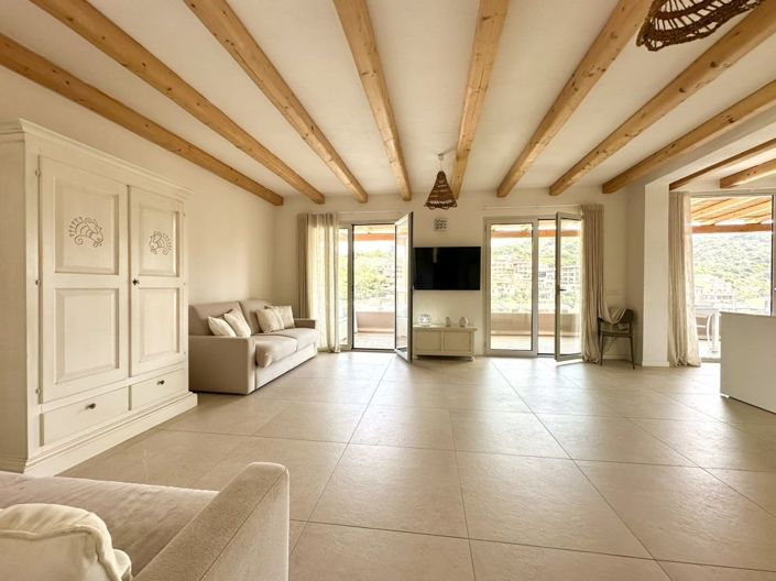 Image No.15-2 Bed Apartment for sale