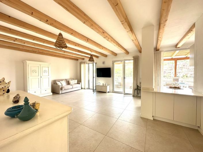 Image No.16-2 Bed Apartment for sale