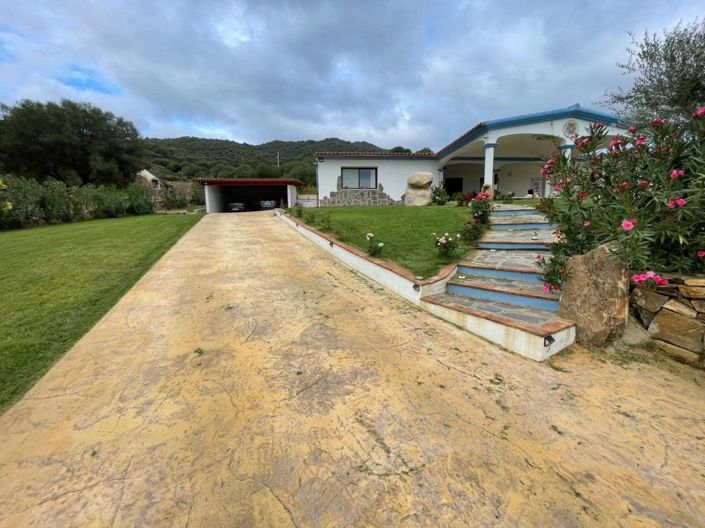 Image No.5-2 Bed House for sale