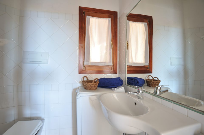 Image No.24-2 Bed Apartment for sale