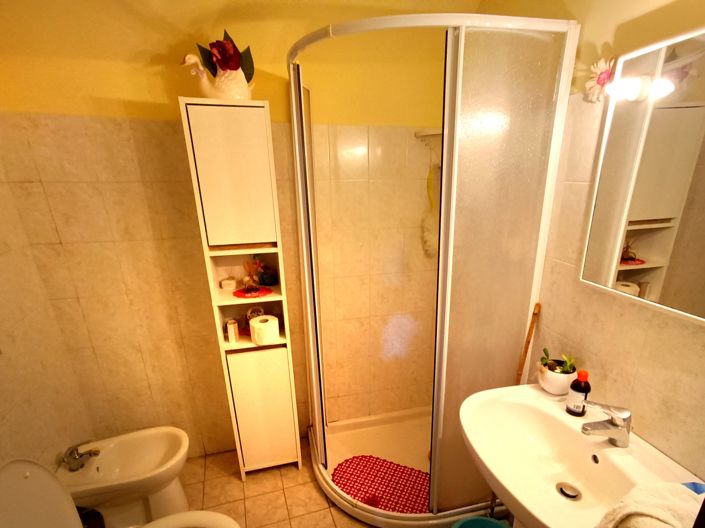 Image No.22-5 Bed House for sale