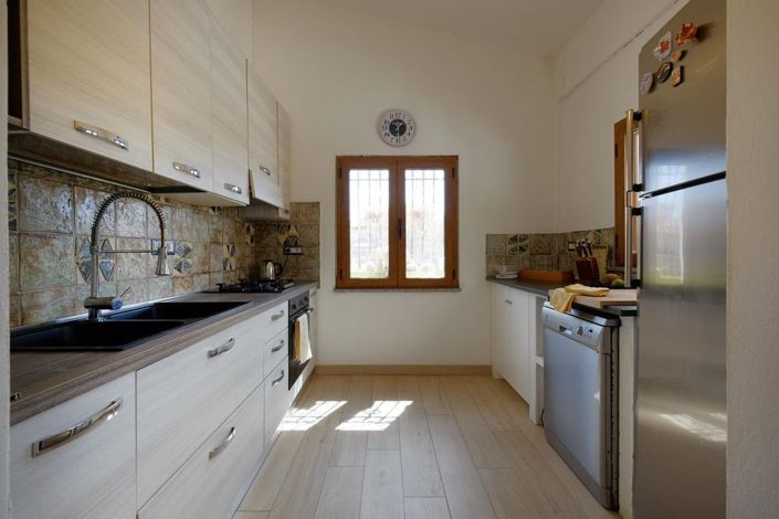 Image No.15-5 Bed House for sale