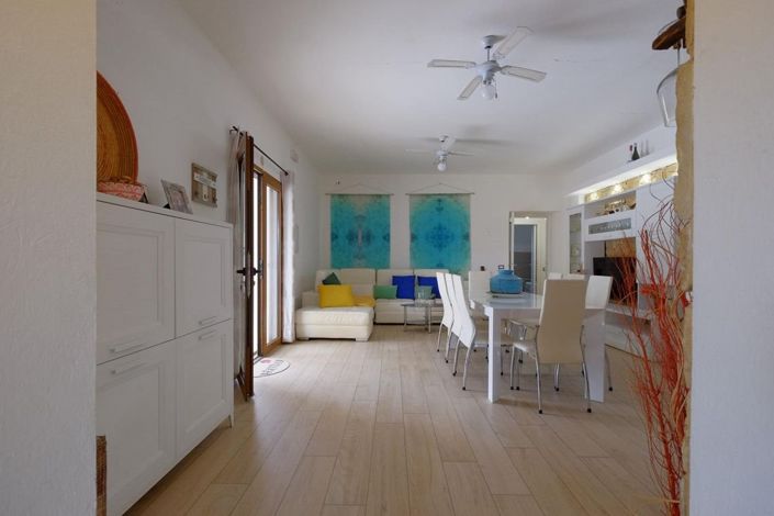 Image No.7-5 Bed House for sale